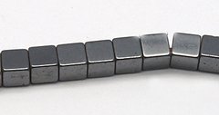 Гематит бусины 4*4 мм, ~98 шт / нить, натуральные камни, на нитке, черные