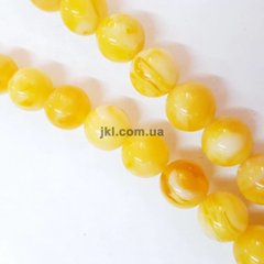 Янтарь бусины 8 мм, ~68 шт / нить, синтетические камни, на нитке, желтый с белым