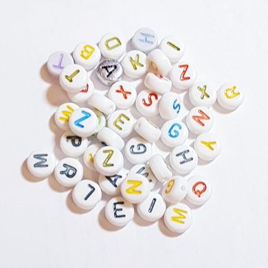 Набор из акриловых бусин с буквами, около 44 элементов, из пластмассы, разноцветный