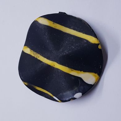 Бусины глина 36*8 мм, поштучно, черный с желтым