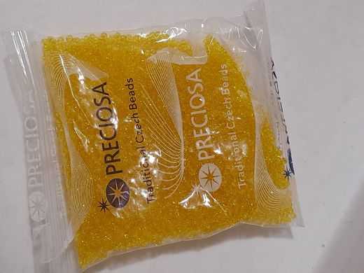 Бисер чехия Preciosa, размер 10, упаковка ~50 гр, прозрачный глянцевый, желтый