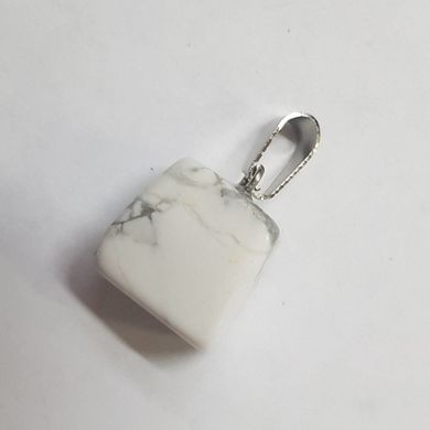 Кулон из кахолонга 14*14*10 мм, из натурального камня, подвеска, украшение, медальон, белый с серыми разводами.