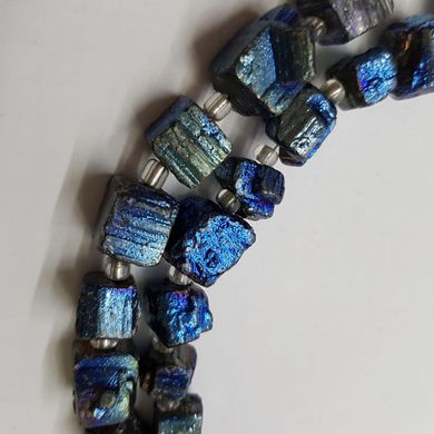 Кварц необработанный бусины 5-13*5-12 мм, окрашенные, натуральные камни, поштучно, синие
