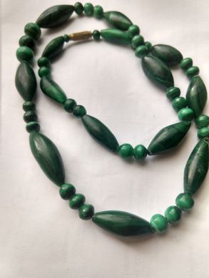Набор из натурального камня малахита, колье и серьги-пусеты, зеленый
