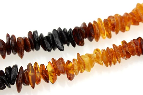 Янтарь бусины 5-8 мм, длина нитки ~42.5 см, натуральные камни, крошка, желтые и коричневые